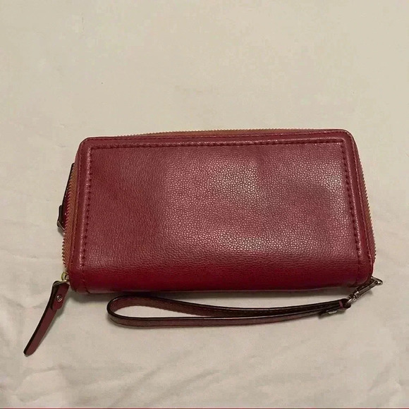 Kate Spade Wallet With Wristlet - Picture 7 of 8